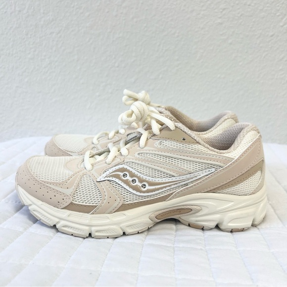 Saucony® X J.Crew Ride Millennium sneakers in Brazil Vanilla Size 5.5 - Picture 6 of 11